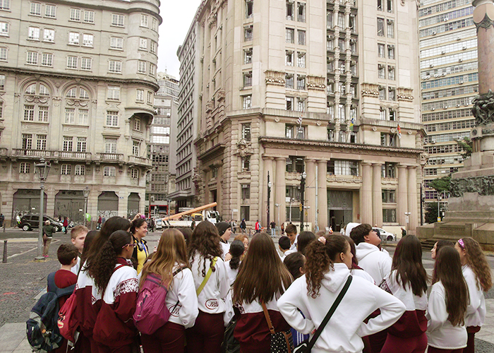 Read more about the article Saída pedagógica do 7º ano – Projeto Vivendo São Paulo